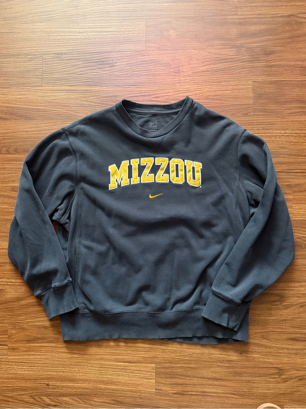 Nike vintage black Mizzou crewneck sweatshirt